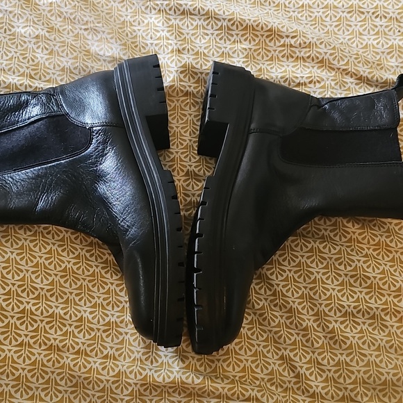 Lucky Brand Leather Bhrett Chelsea Chunky Boot Size 7 Wool  STUNNING LUCKY BRAND BHRETT CHELSEA BOOT